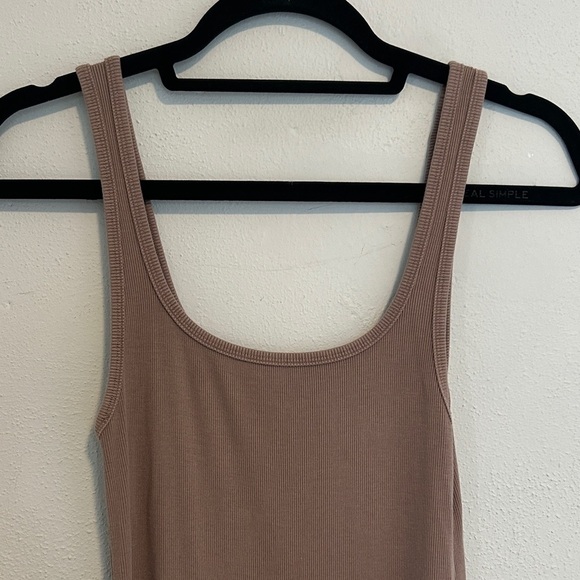Wilfred Taupe ribbed Sleeveless Midi Dress - Picture 2 of 4